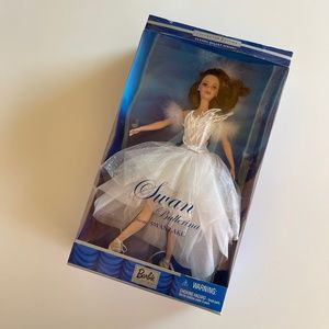 2001 Barbie Collector's Edition Swan Ballerina from Swan Lake